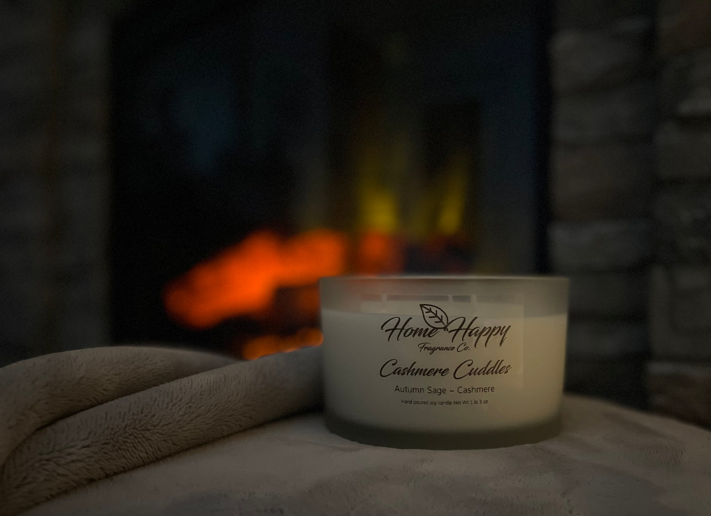 Cashmere Cuddles 19 oz Candle