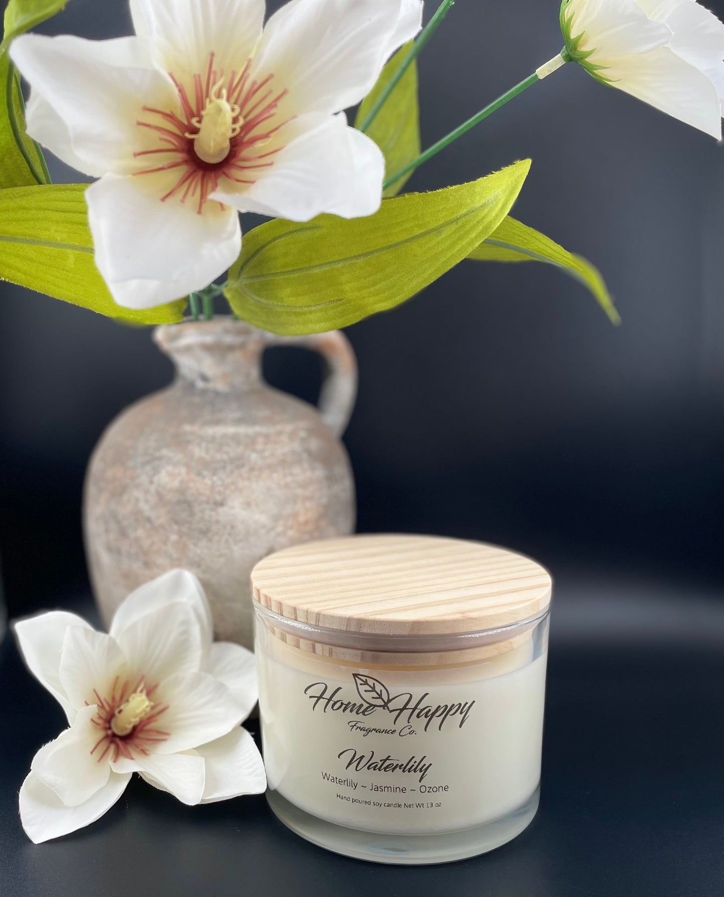 Waterlily 13 oz Candle